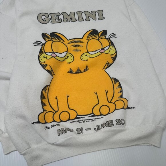Vintage Garfield Gemini Star Sign Graphic Crewneck XS - Picture 2 of 5